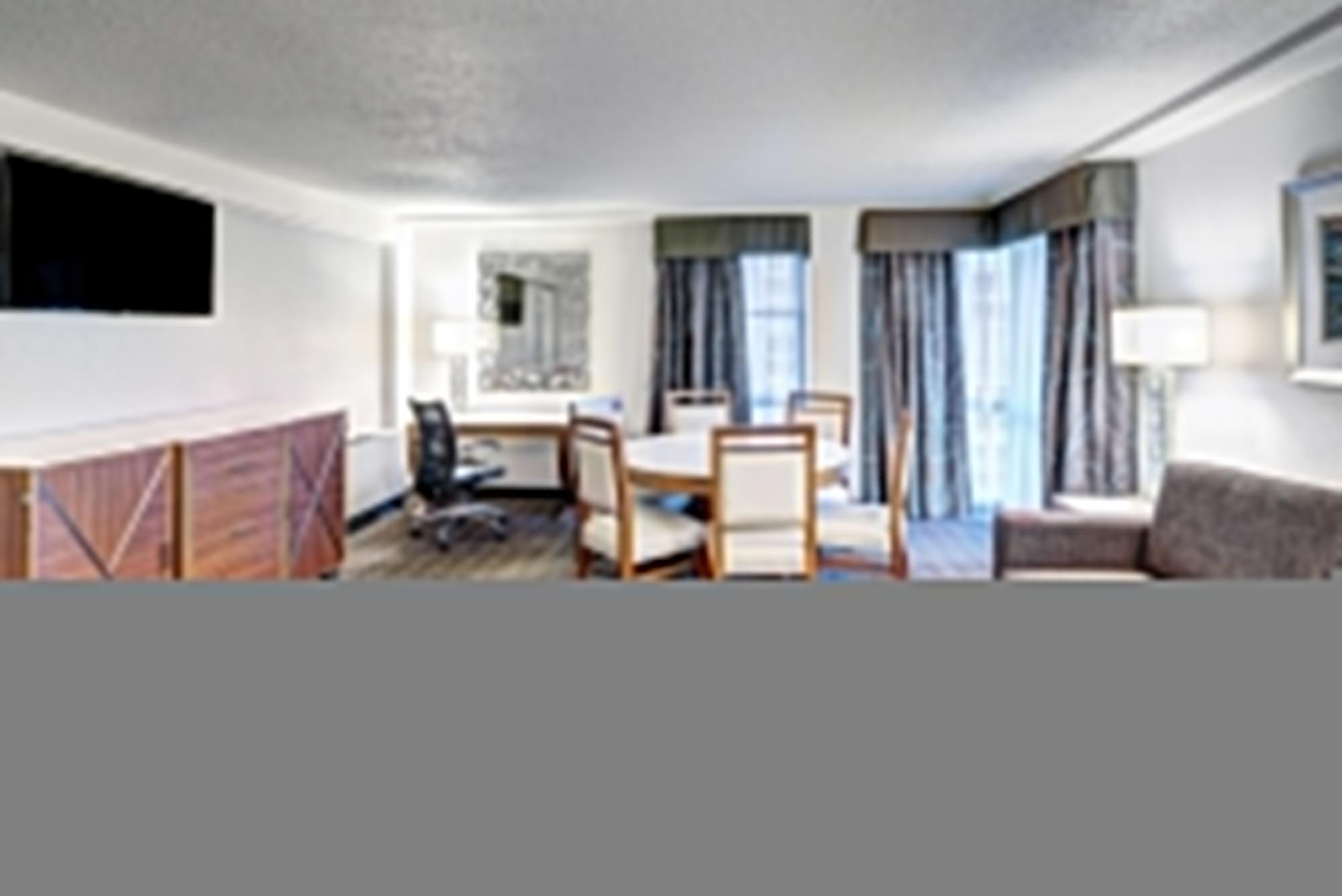מלון Doubletree By Hilton Milwaukee Downtown מראה חיצוני תמונה
