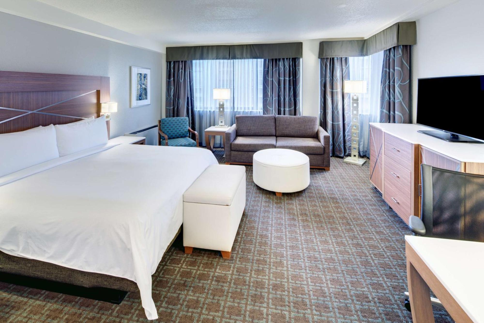 מלון Doubletree By Hilton Milwaukee Downtown מראה חיצוני תמונה