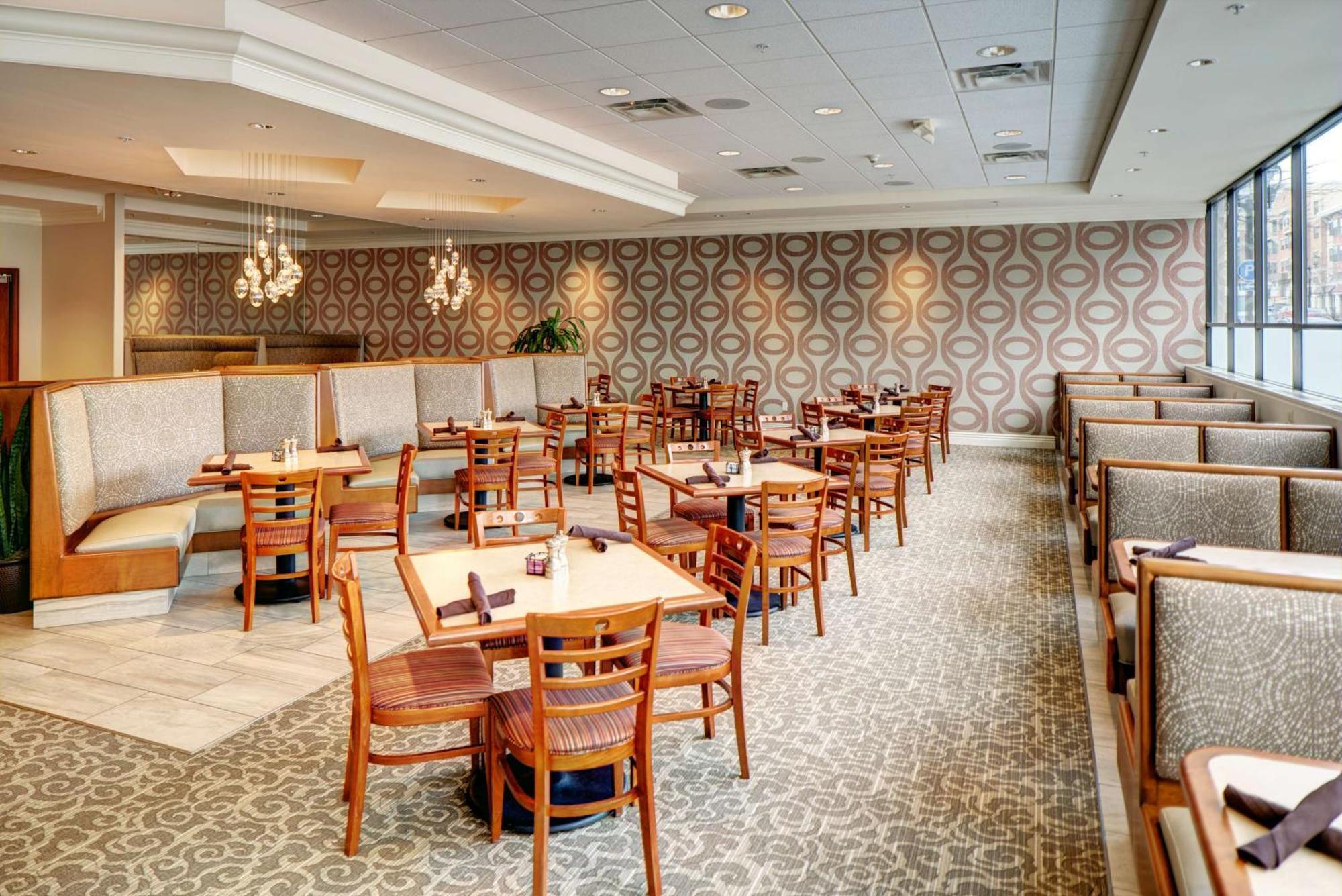 מלון Doubletree By Hilton Milwaukee Downtown מראה חיצוני תמונה