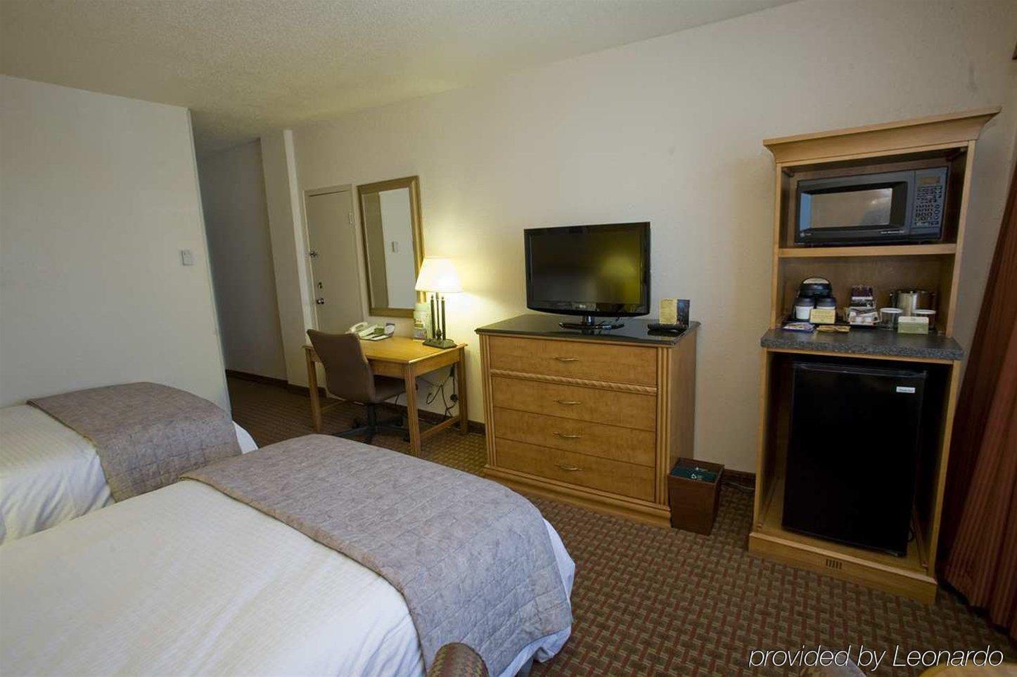 מלון Doubletree By Hilton Milwaukee Downtown מראה חיצוני תמונה
