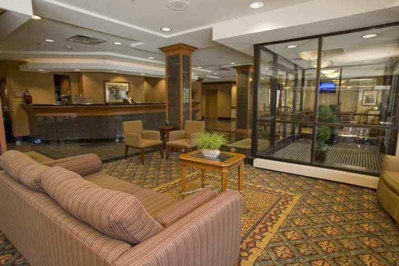 מלון Doubletree By Hilton Milwaukee Downtown מראה פנימי תמונה